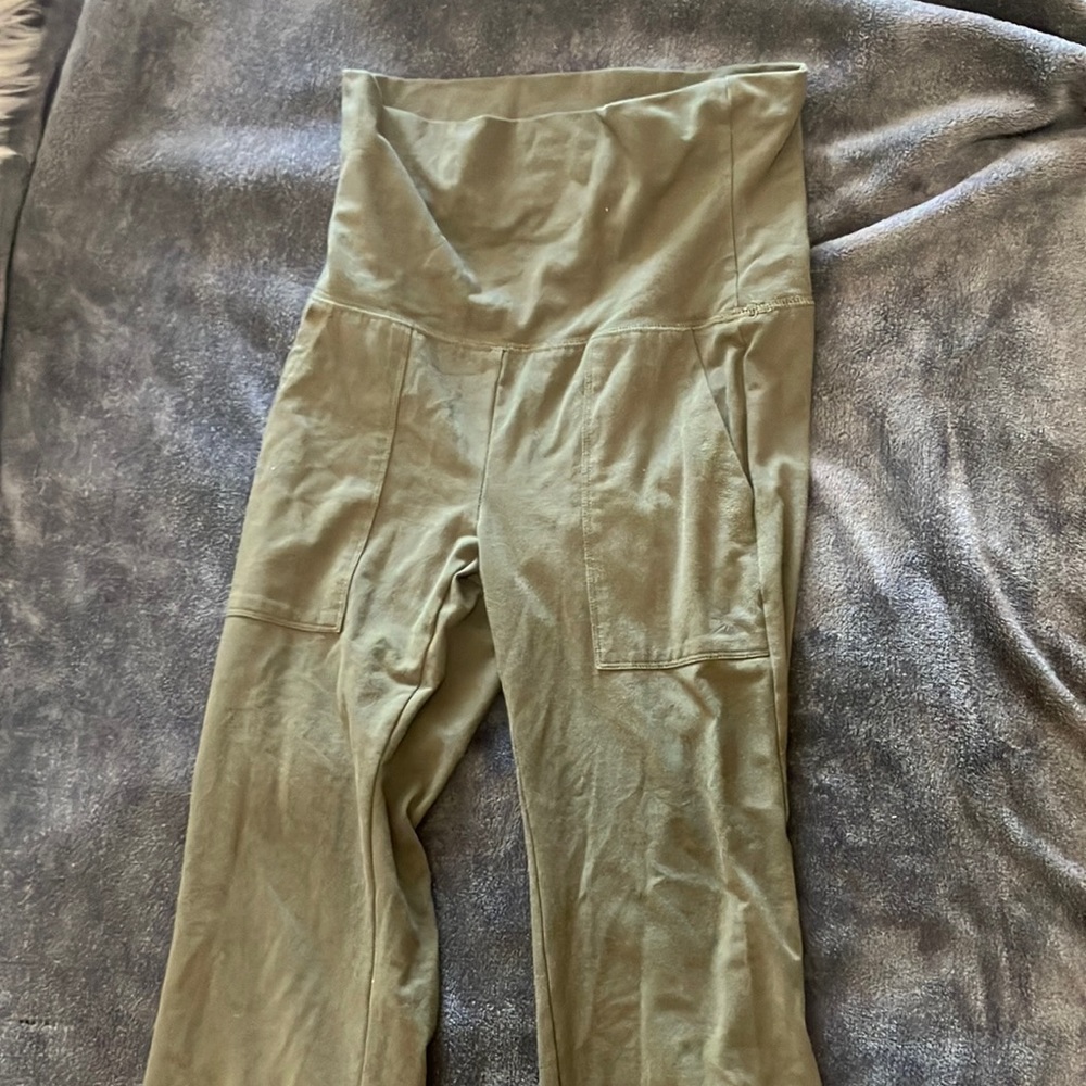 Aerie offline flare leggings